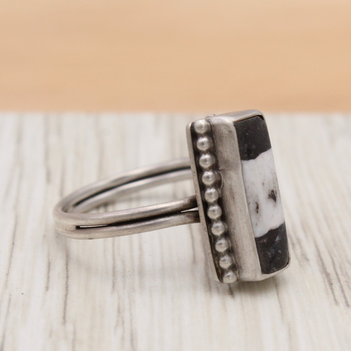 20% off - Size 9 White Buffalo Ring