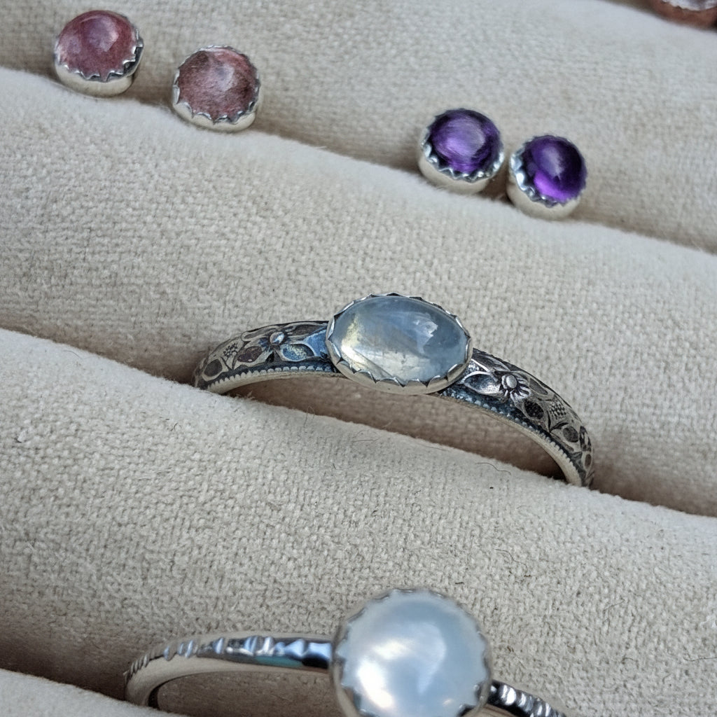 Size 7.5 Rainbow Moonstone and Floral Sterling Silver Ring