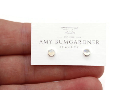 4mm Aquamarine Stud Earrings with Smooth Setting