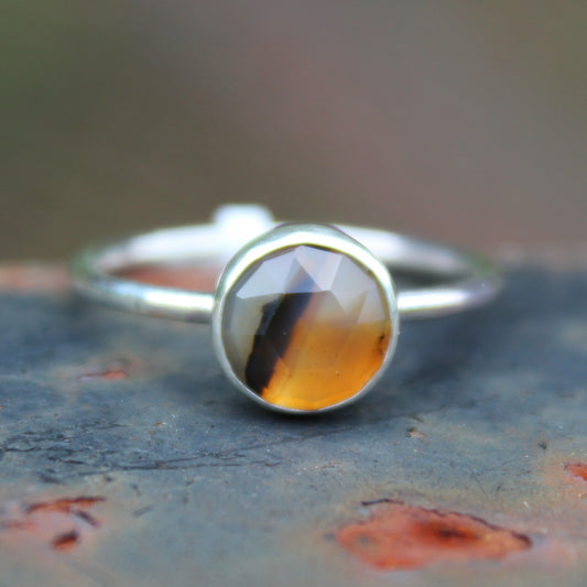 Size 9 Montana Agate Ring with 1.6mm Round Sterling Silver Band