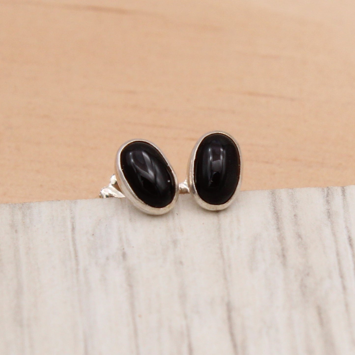 Onyx Oval Studs