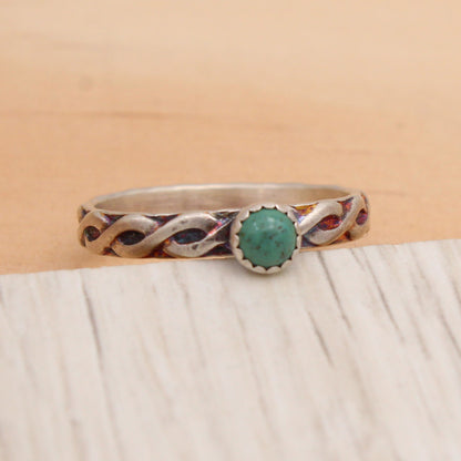 Size 6.75 Turquoise and Silver Twist Ring