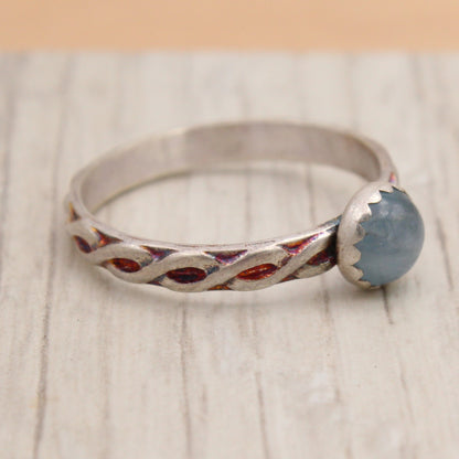 Size 8 1/2 Aquamarine and Silver Twist Ring