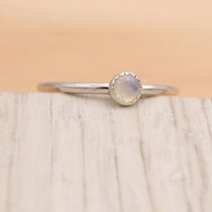 Size 7.75 Rainbow Moonstone and Silver Ring Size