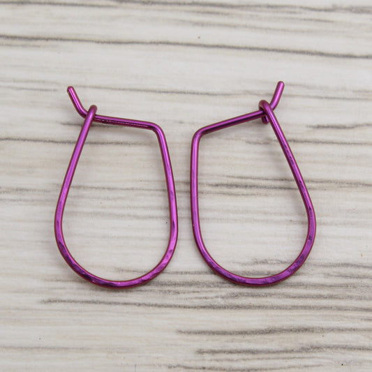 #3136 Dark Pink Niobium Hoops