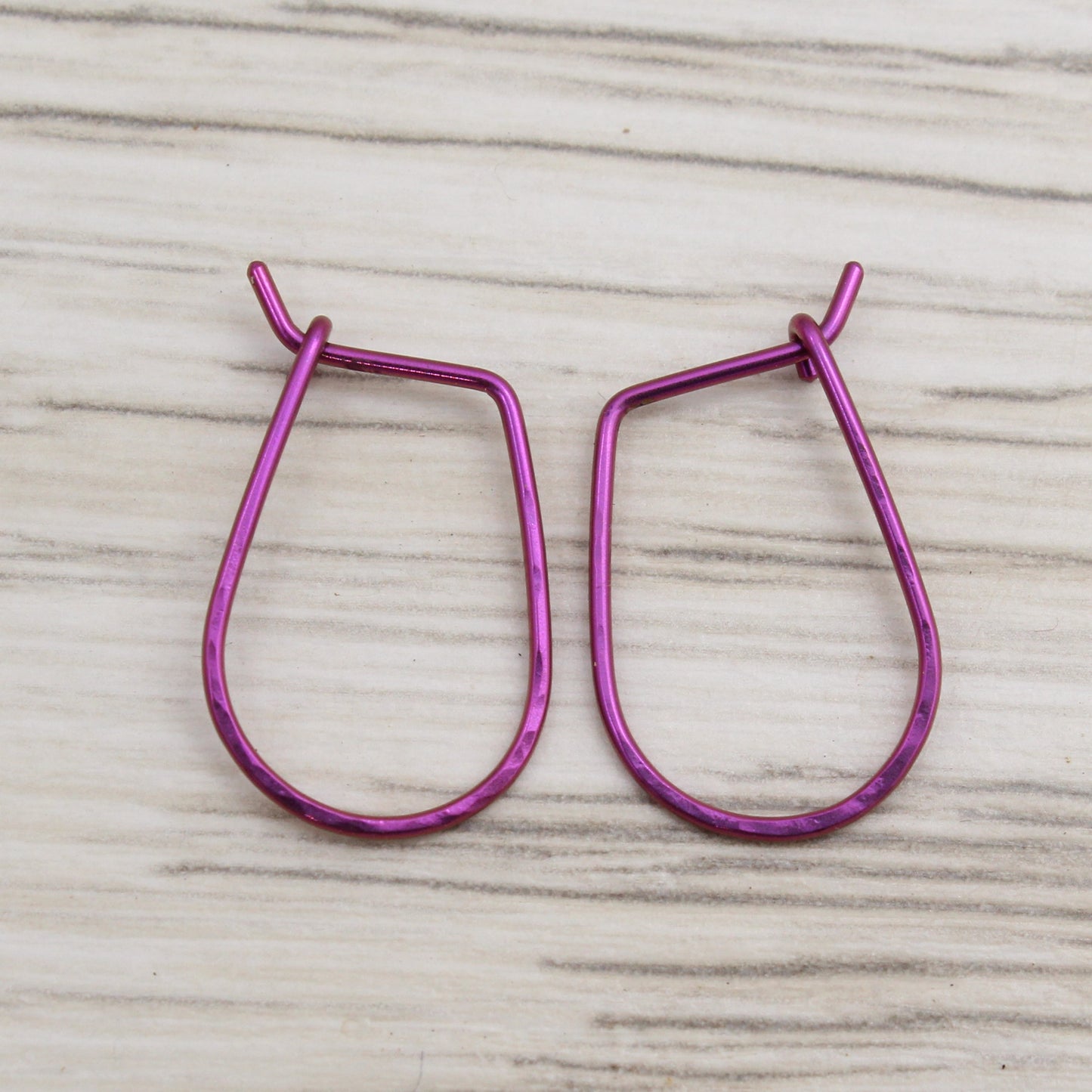 #3136 Dark Pink Niobium Hoops