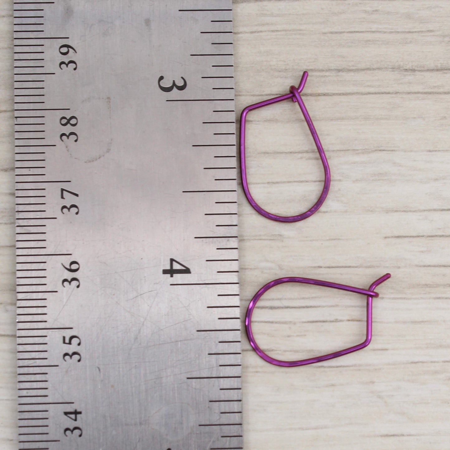 #3136 Dark Pink Niobium Hoops