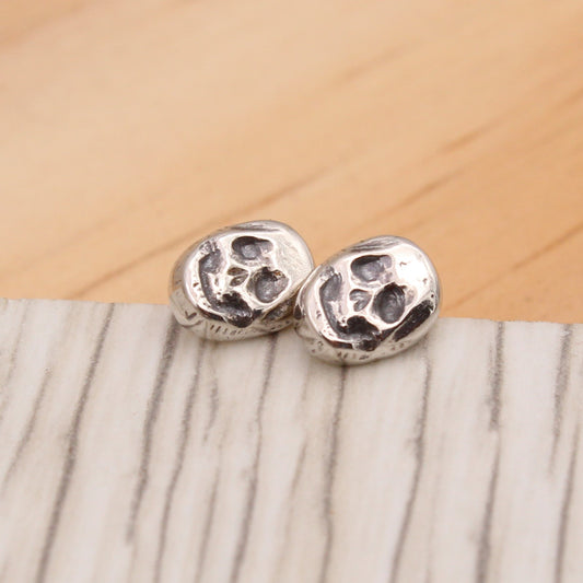 #3116 Skull Stud Earrings