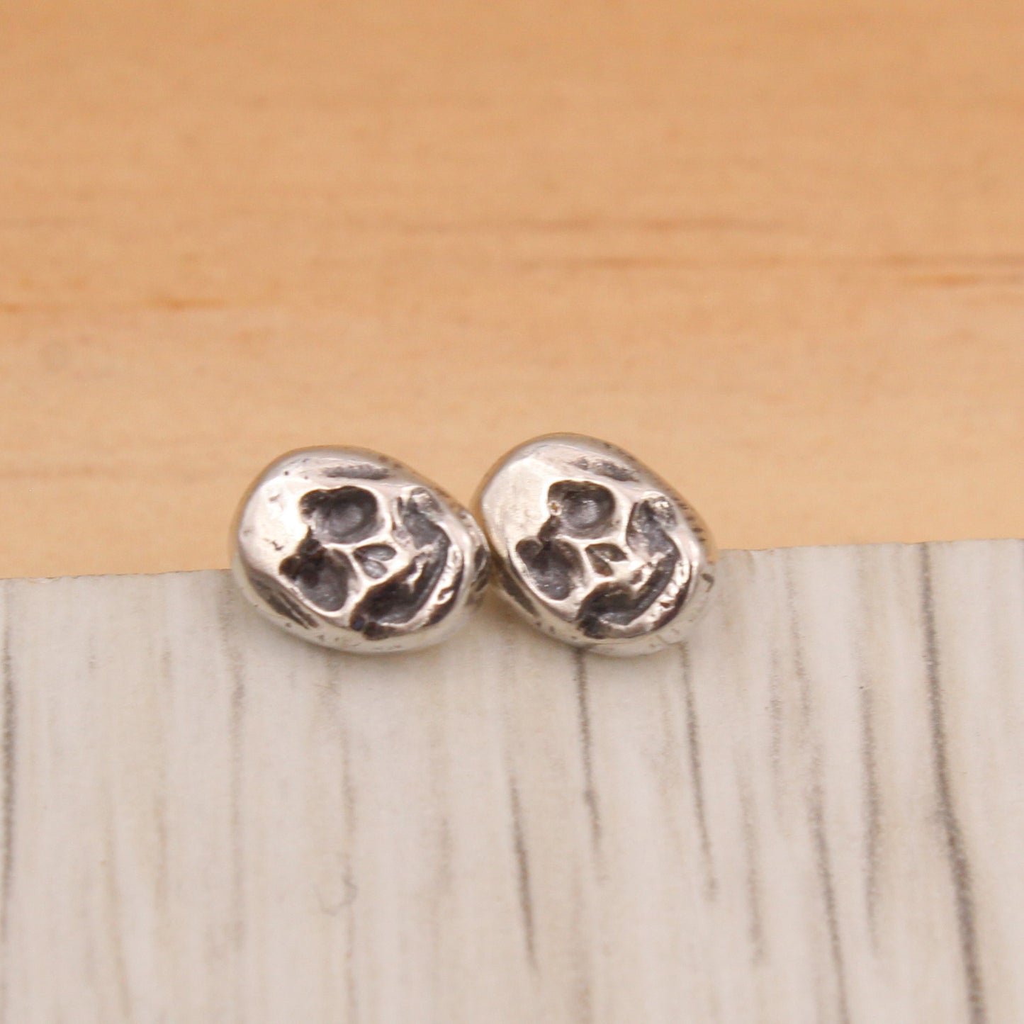 #3116 Skull Stud Earrings